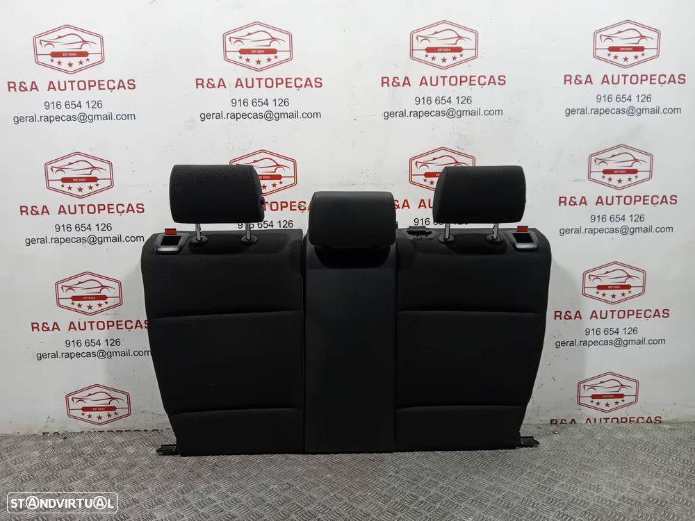 Conjunto de Bancos BMW Série 1 E82 Pack M em Pele e Alcântara Original - 8