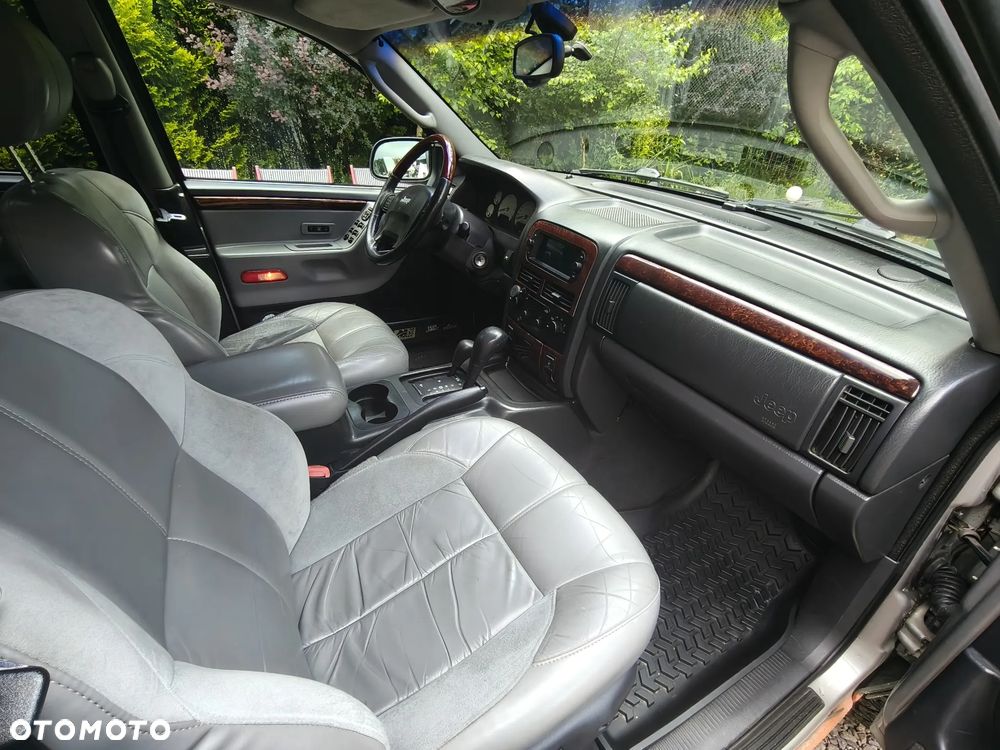 Jeep Grand Cherokee - 9