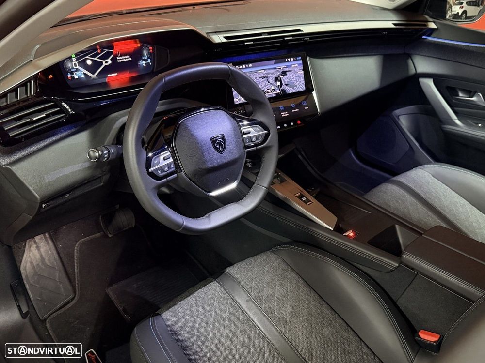 Peugeot 408 1.2 PureTech Allure Pack EAT8 - 6