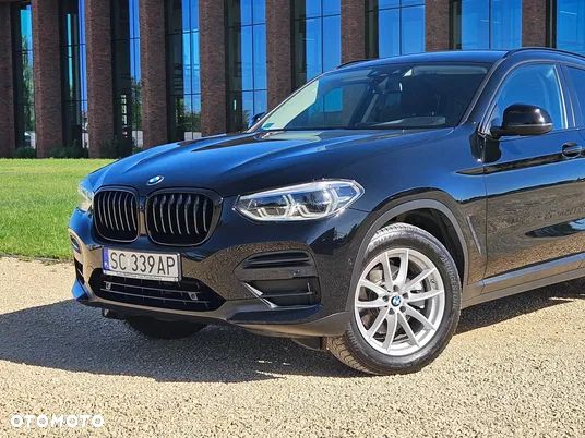 BMW X4 xDrive20i Advantage sport - 3