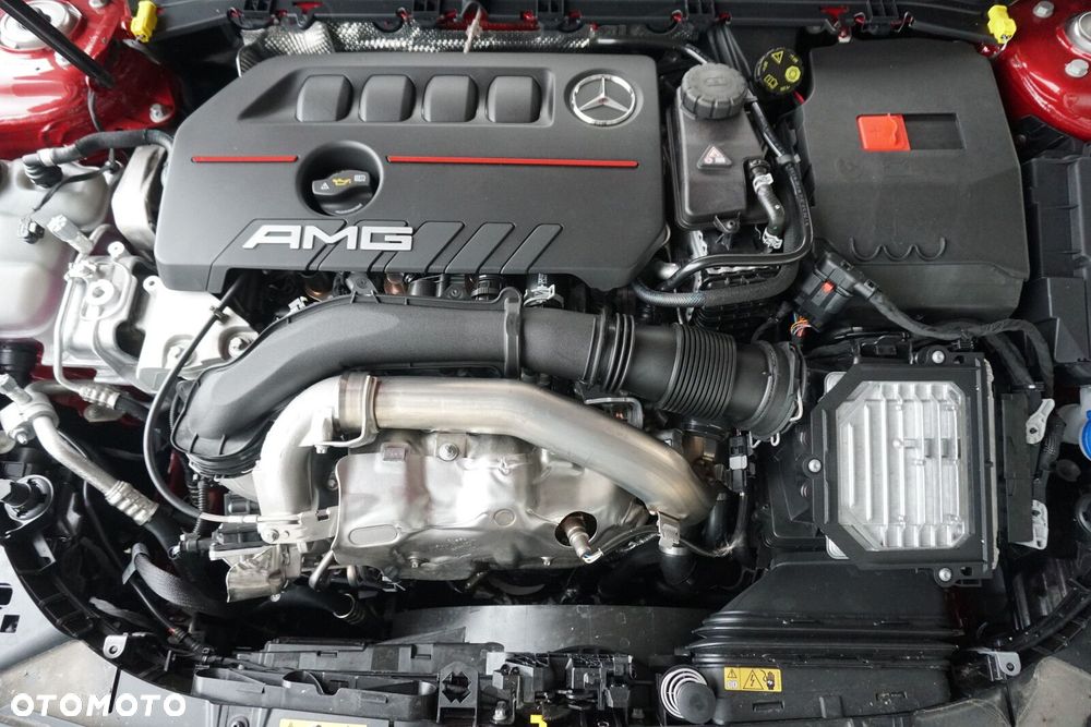 Mercedes-Benz Klasa A 35 AMG 4-Matic 8G-DCT - 24