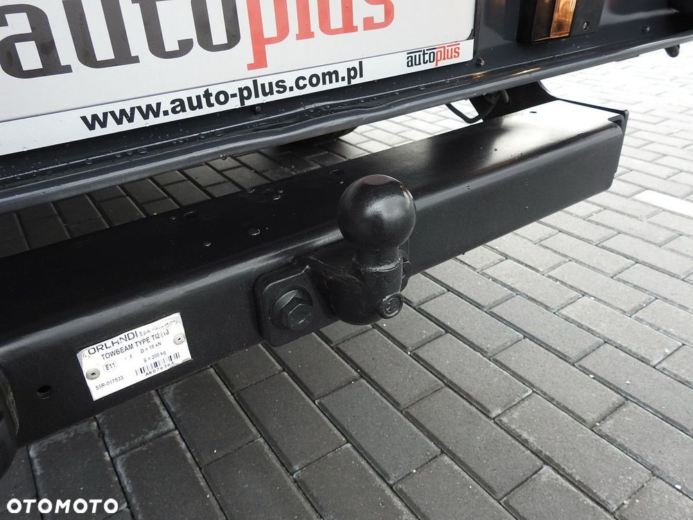 Iveco DAILY 35S15 SKRZYNIA PODWÓJNA KABINA DOKA 7 MIEJSC KLIMATYZACJA  150KM - 24