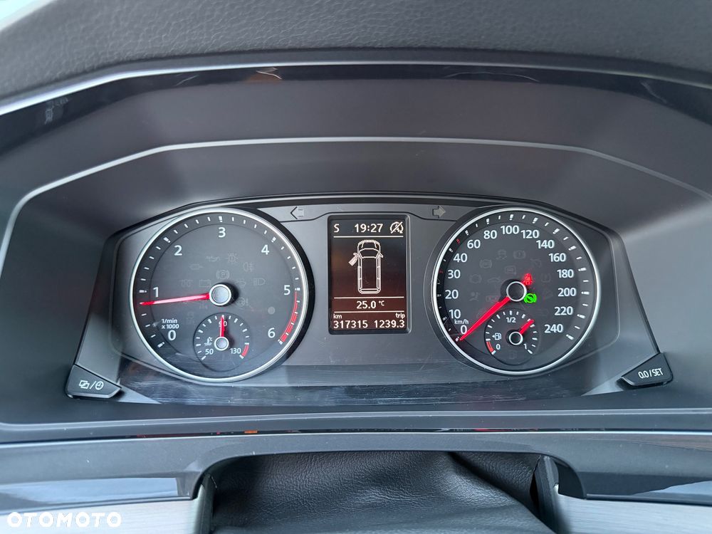 Volkswagen Multivan 2.0 TDI L1 Highline 4Motion DSG - 25