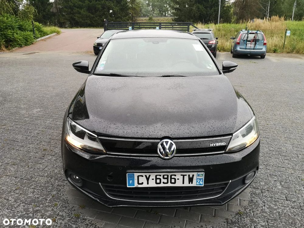 Volkswagen Jetta - 11