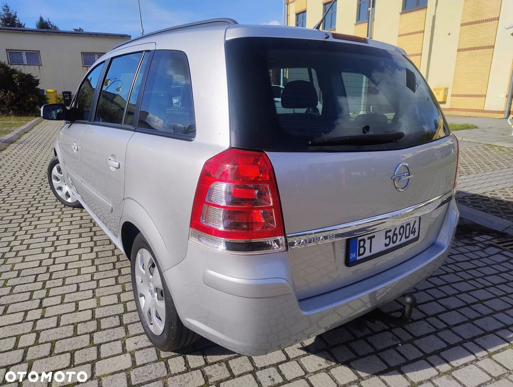 Opel Zafira 1.8 Enjoy - 5