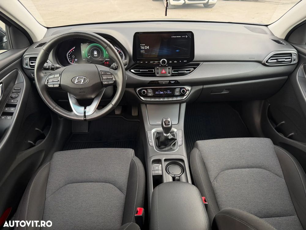 Hyundai i30 1.5 160CP MHEV 48V M/T Highway - 13