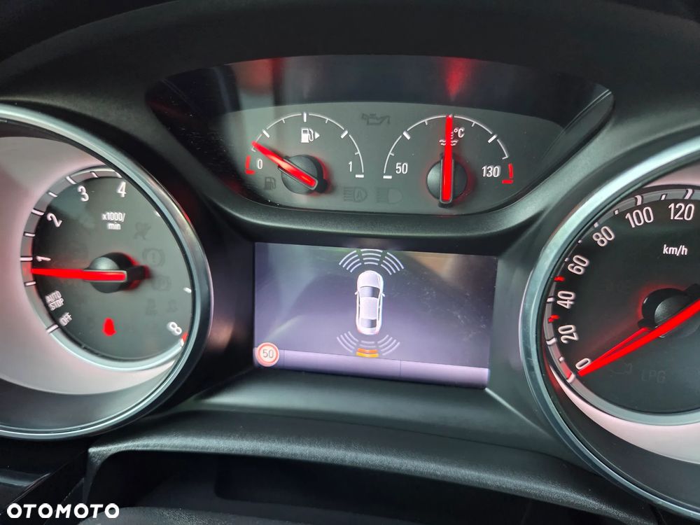 Opel Astra 1.4 Turbo Start/Stop Innovation - 32