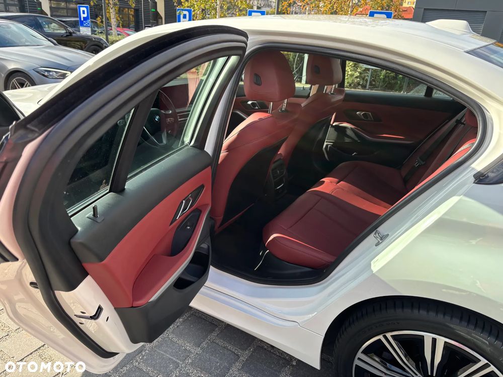 BMW Seria 3 - 10