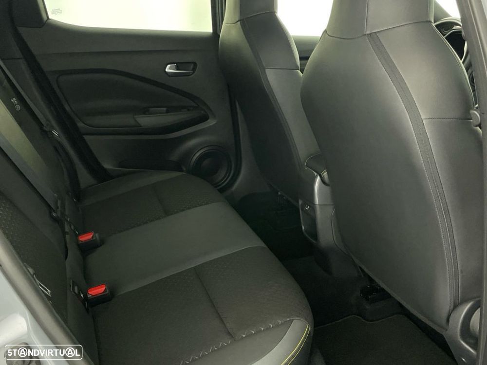 Nissan Juke 1.0 DIG-T Acenta - 25