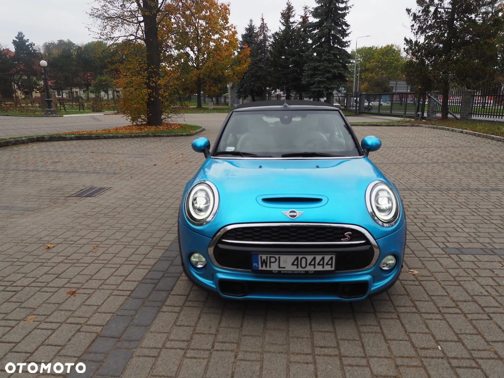 Mini Cooper S 2018 photo 2