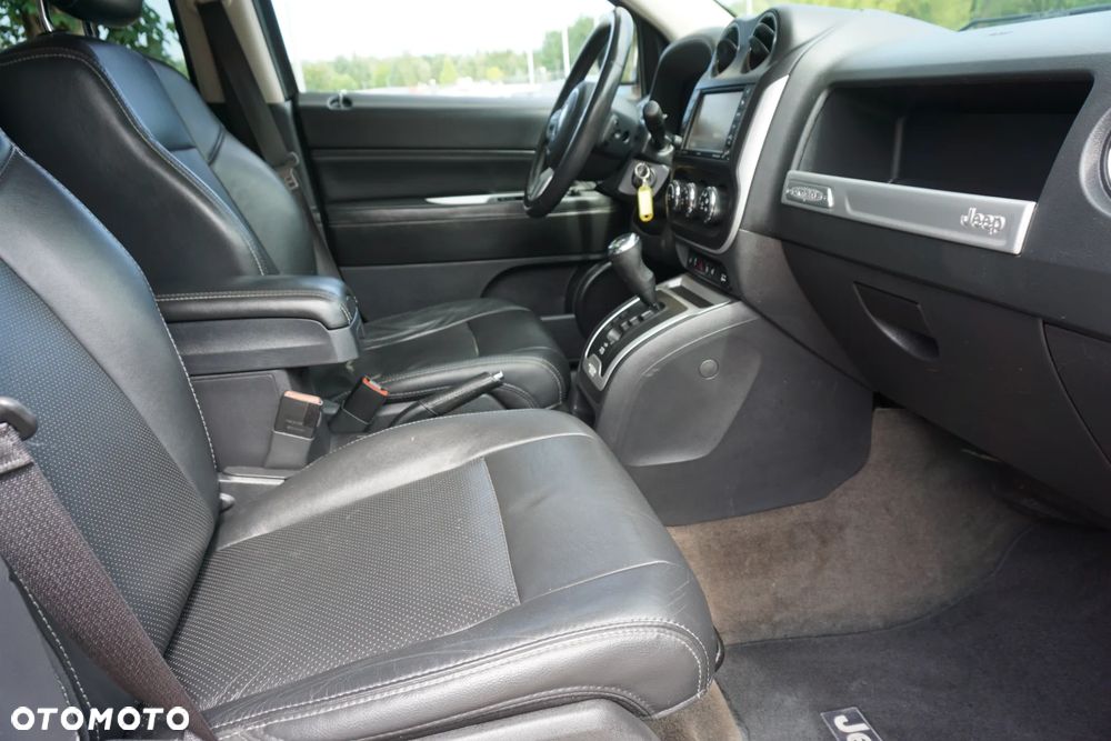 Jeep Compass 2.0 4x2 Limited - 15