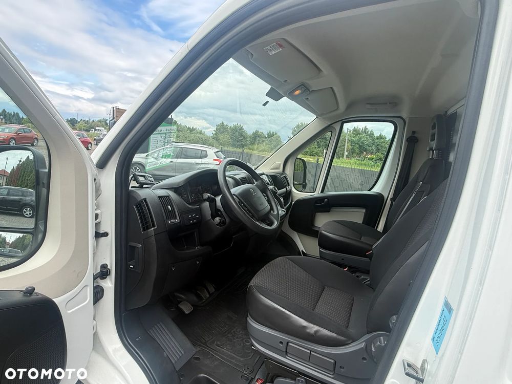 Peugeot BOXER - 21