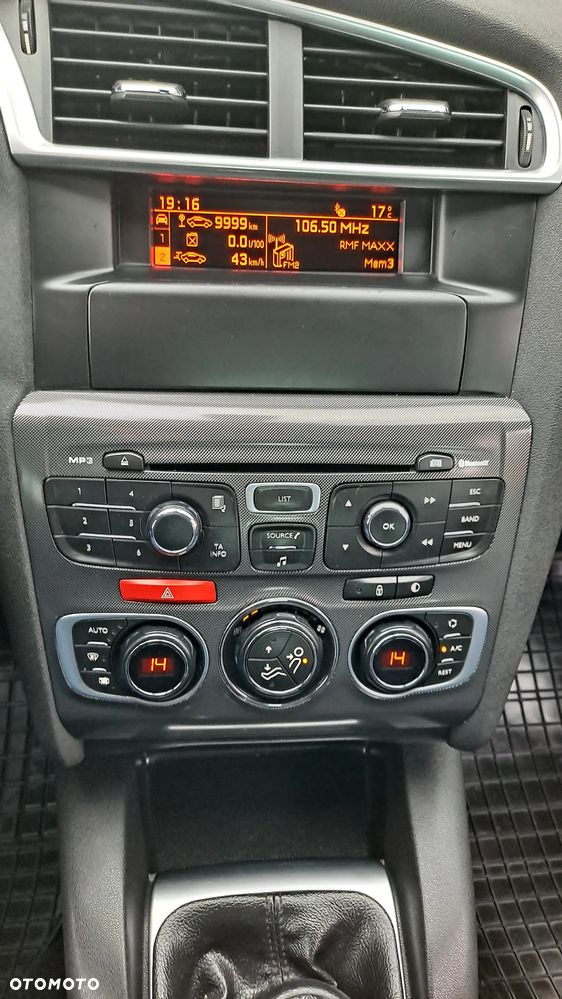 Citroën C4 1.6 VTi Attraction - 26
