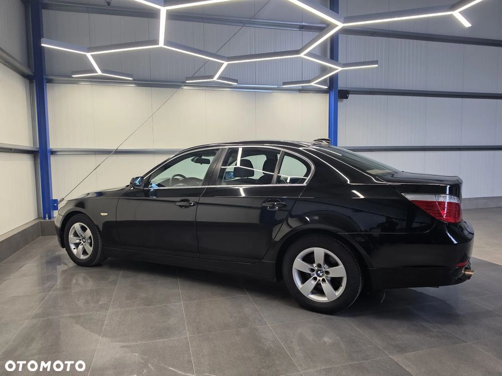 BMW Seria 5 520d Special Edition - 14