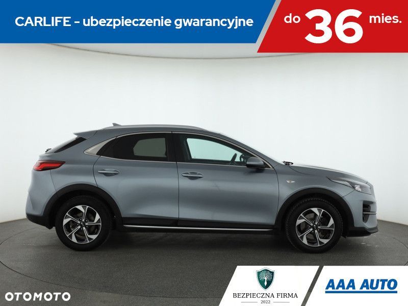 Kia XCeed - 8