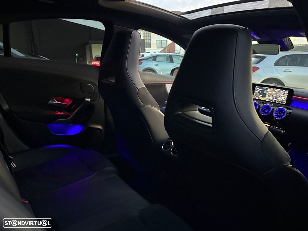 Mercedes-Benz CLA 180 7G-DCT AMG Line - 21