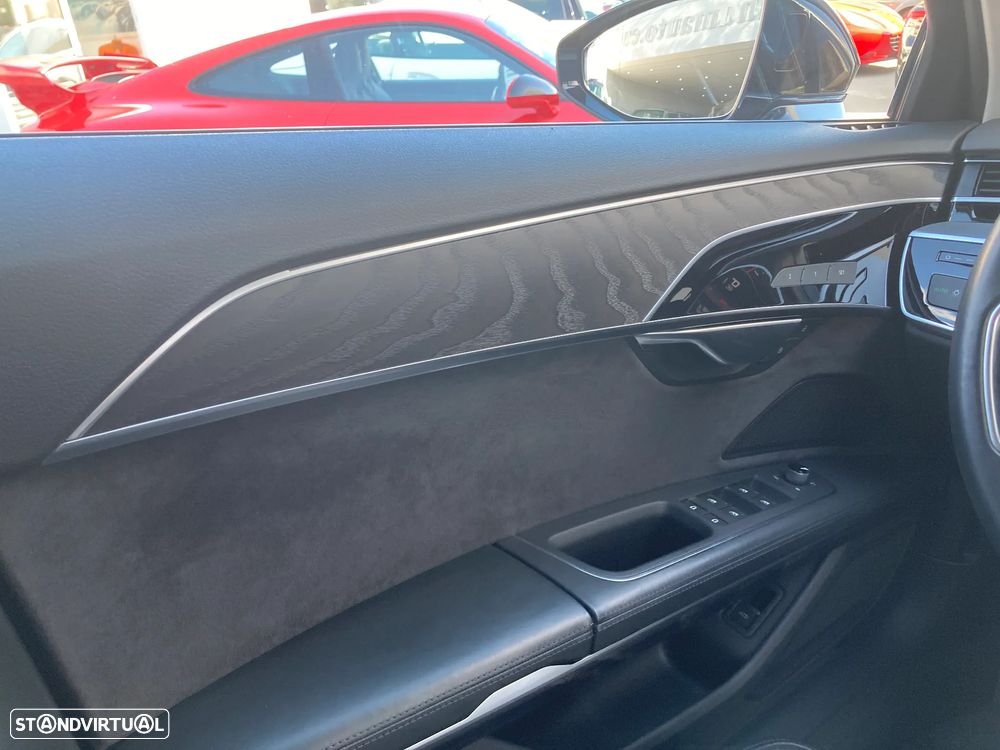 Audi A8 3.0 TDi V6 quattro Tiptronic Longo - 10