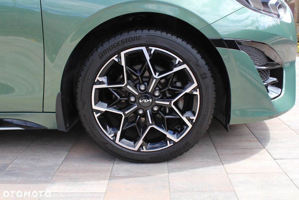 Kia ProCeed 1.5 T-GDI GT Line - 14
