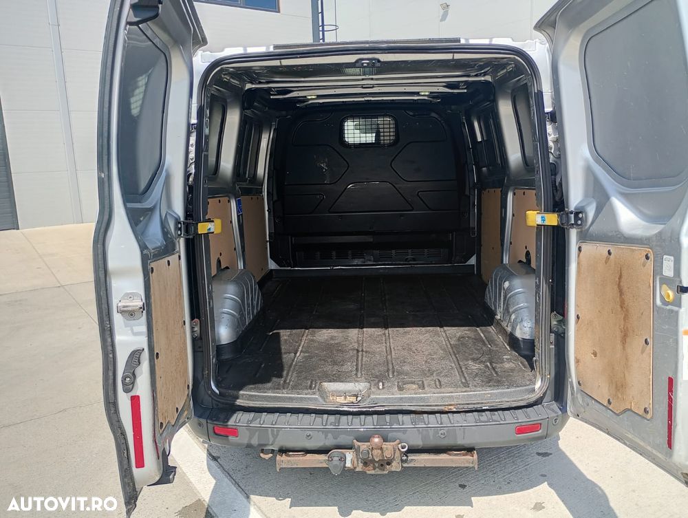 Ford Transit Custom - 9
