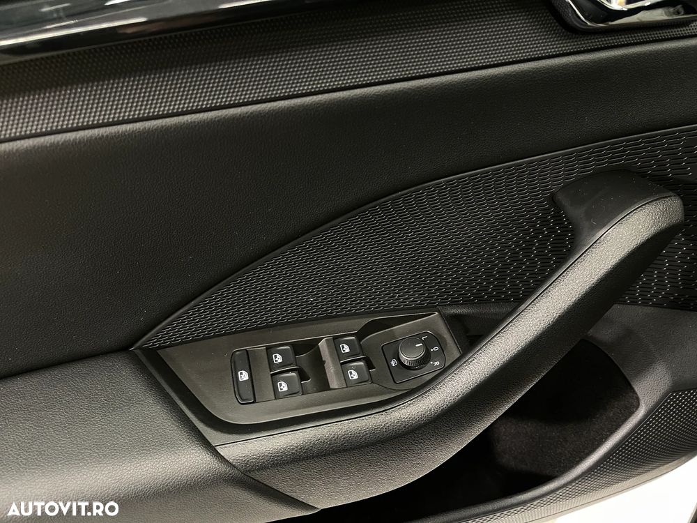 Skoda Octavia 1.5 TSI Ambition - 14