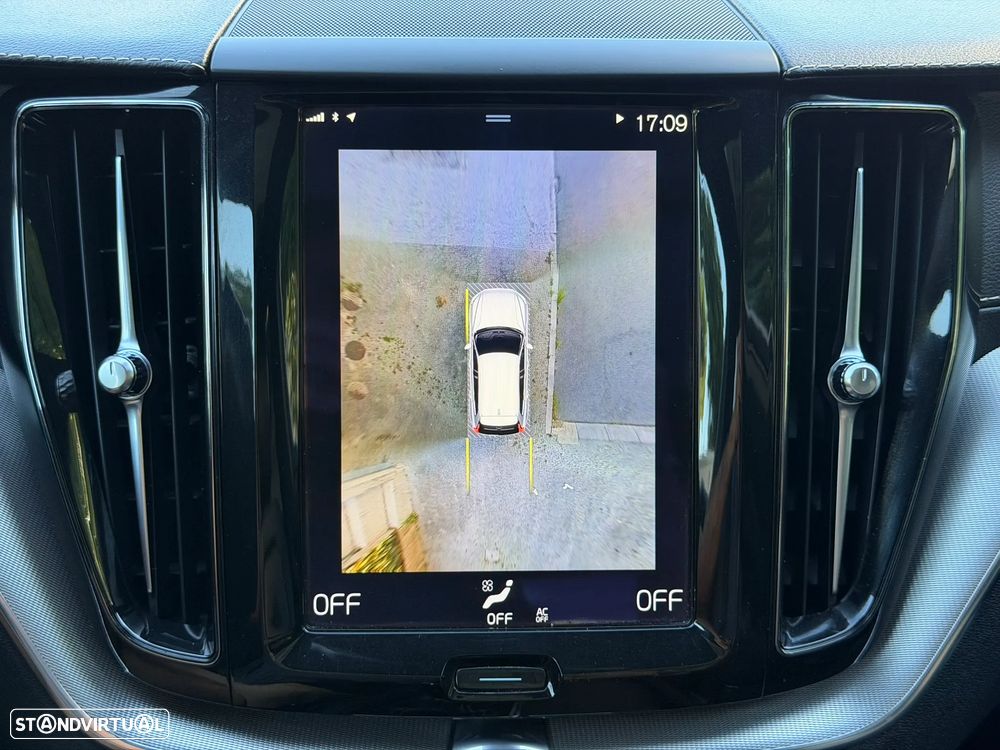 Volvo XC 60 2.0 D4 R-Design AWD Geartronic - 59