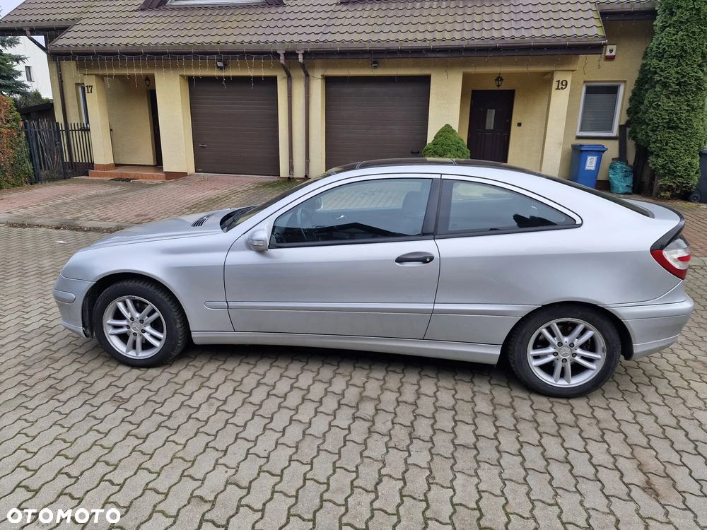Mercedes-Benz Klasa C - 2