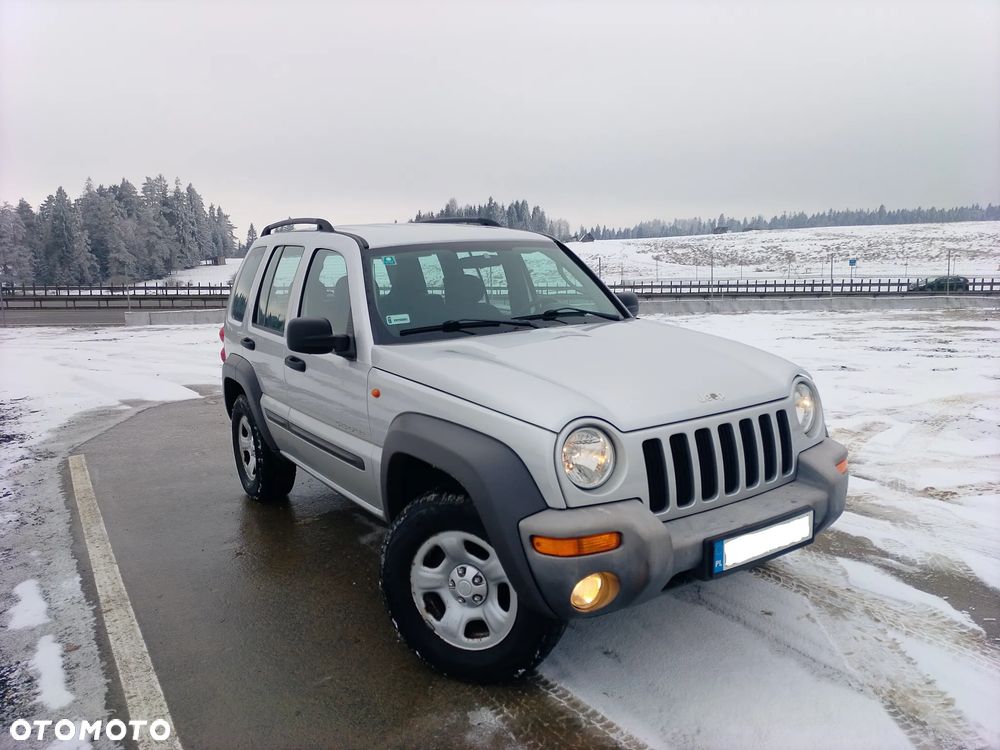Jeep Cherokee - 12