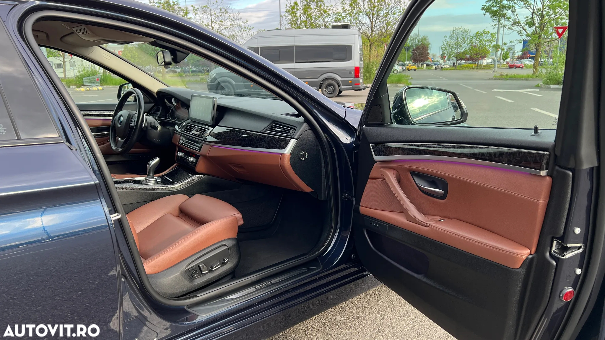 BMW Seria 5 530d xDrive Aut. - 13