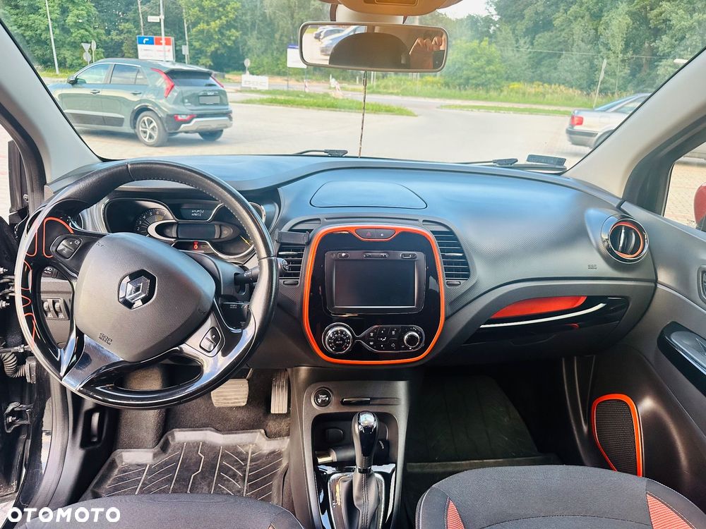 Renault Captur 1.2 TCe Helly Hansen EDC - 9