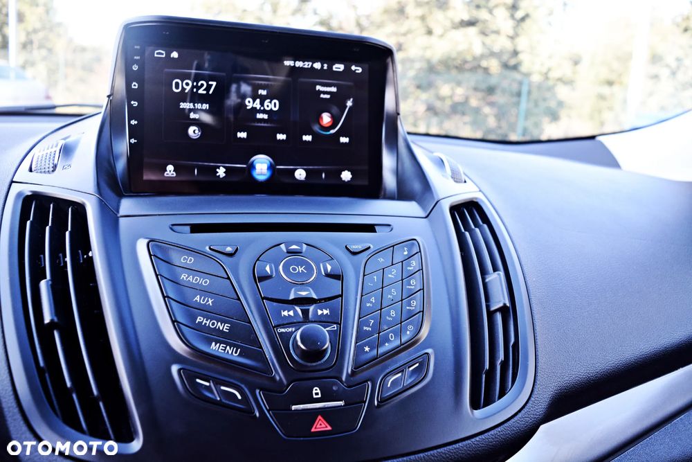 Ford Kuga 1.5 EcoBoost 2x4 Black & Silver - 11