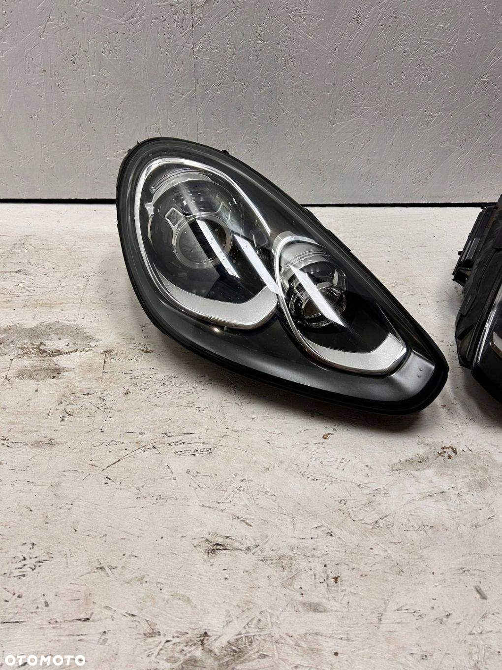 LAMPA LAMPY PORSCHE CAYENNE II LIFT 7P 7P5 2014-2017 7P5941752F 7P5941751F - 4