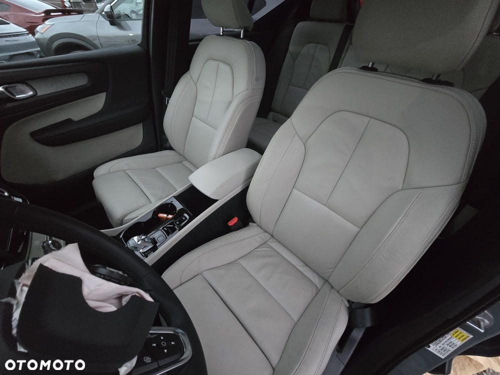 Volvo XC 40 - 17