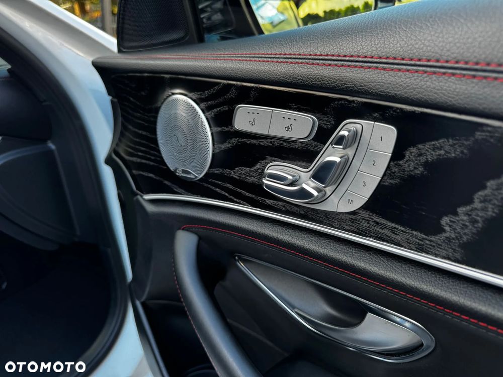 Mercedes-Benz Klasa E 43 AMG 4-Matic - 11