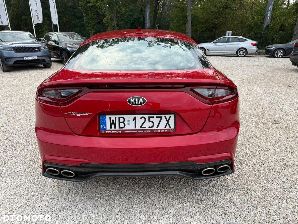 Kia Stinger - 5