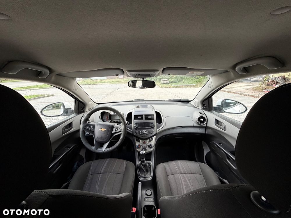 Chevrolet Aveo - 20