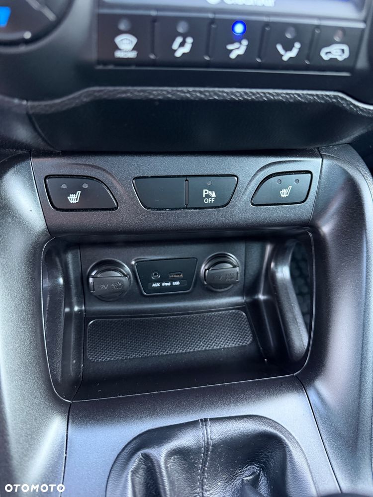 Hyundai ix35 1.7 CRDi Style 2WD - 16