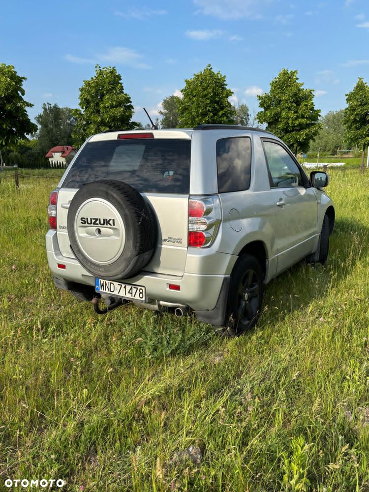Suzuki Grand Vitara 1.6 - 4