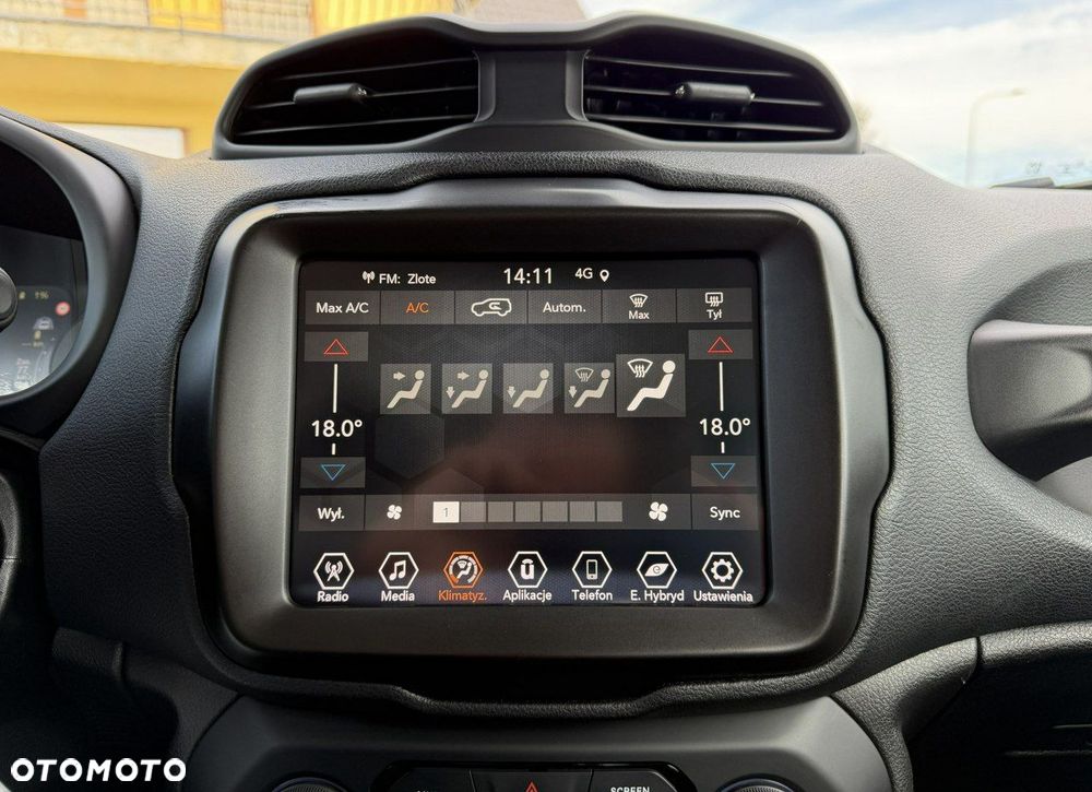 Jeep Renegade 1.3 T-GDI 4xe Automatik Limited - 24