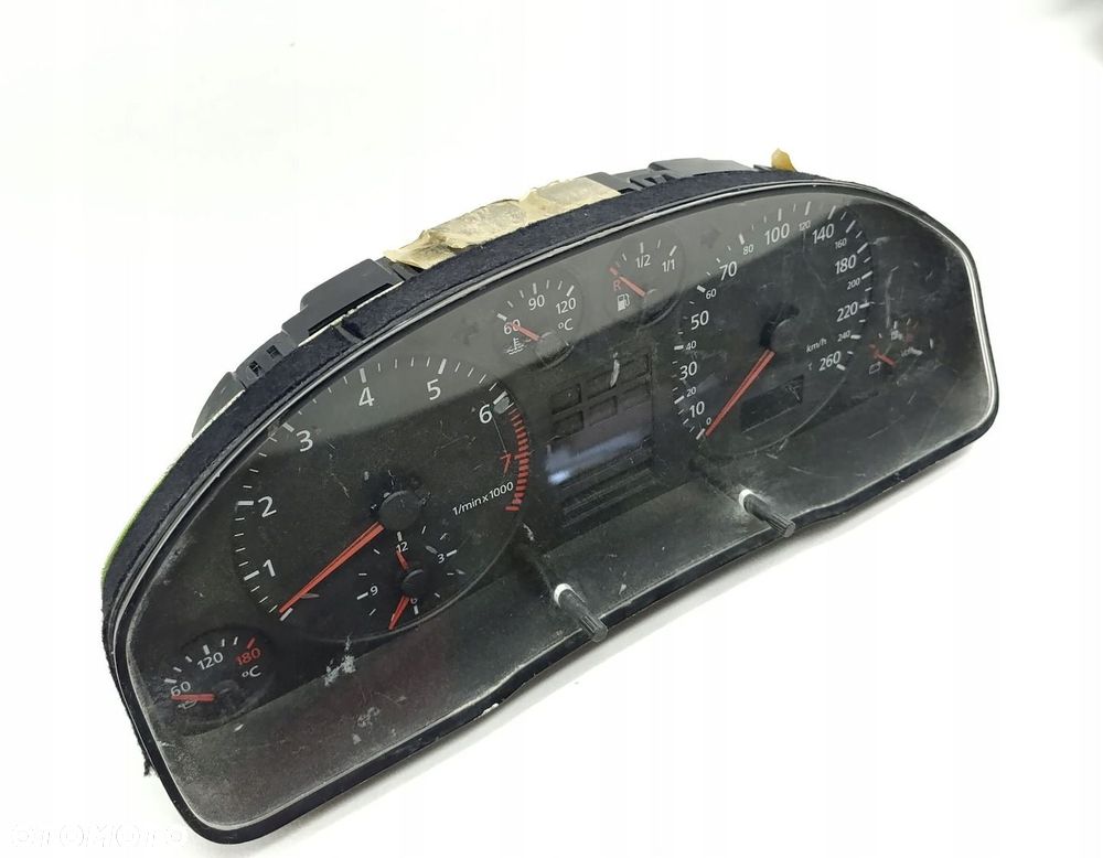ZEGARY LICZNIK AUDI A4 B5 8D0919861D BENZYNA - 4