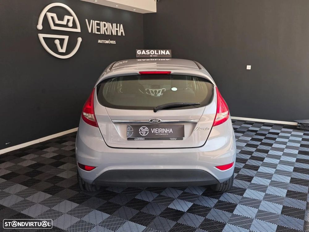 Ford Fiesta 1.25 Titanium - 21
