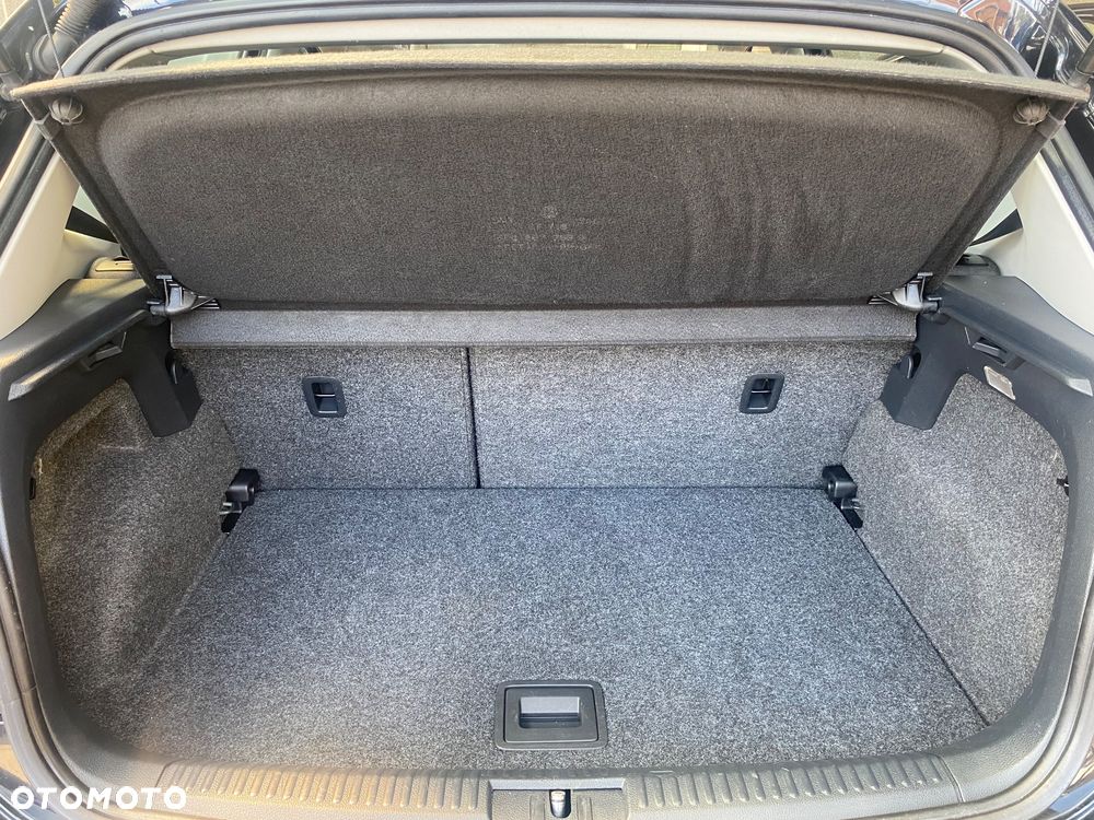 Volkswagen Polo - 26