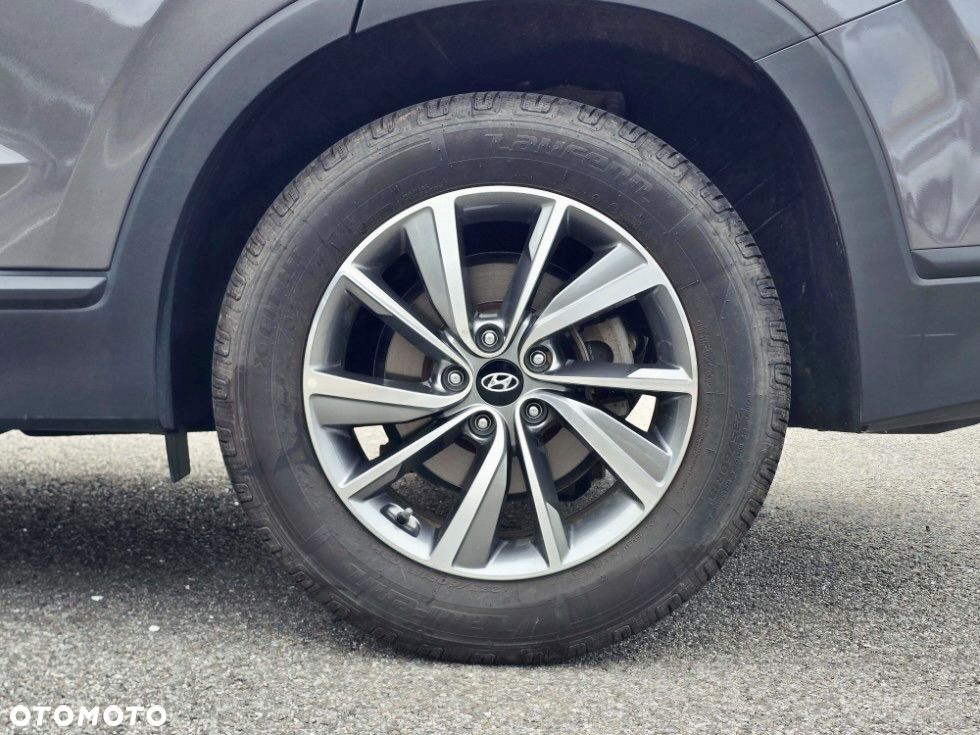 Hyundai Santa Fe - 19