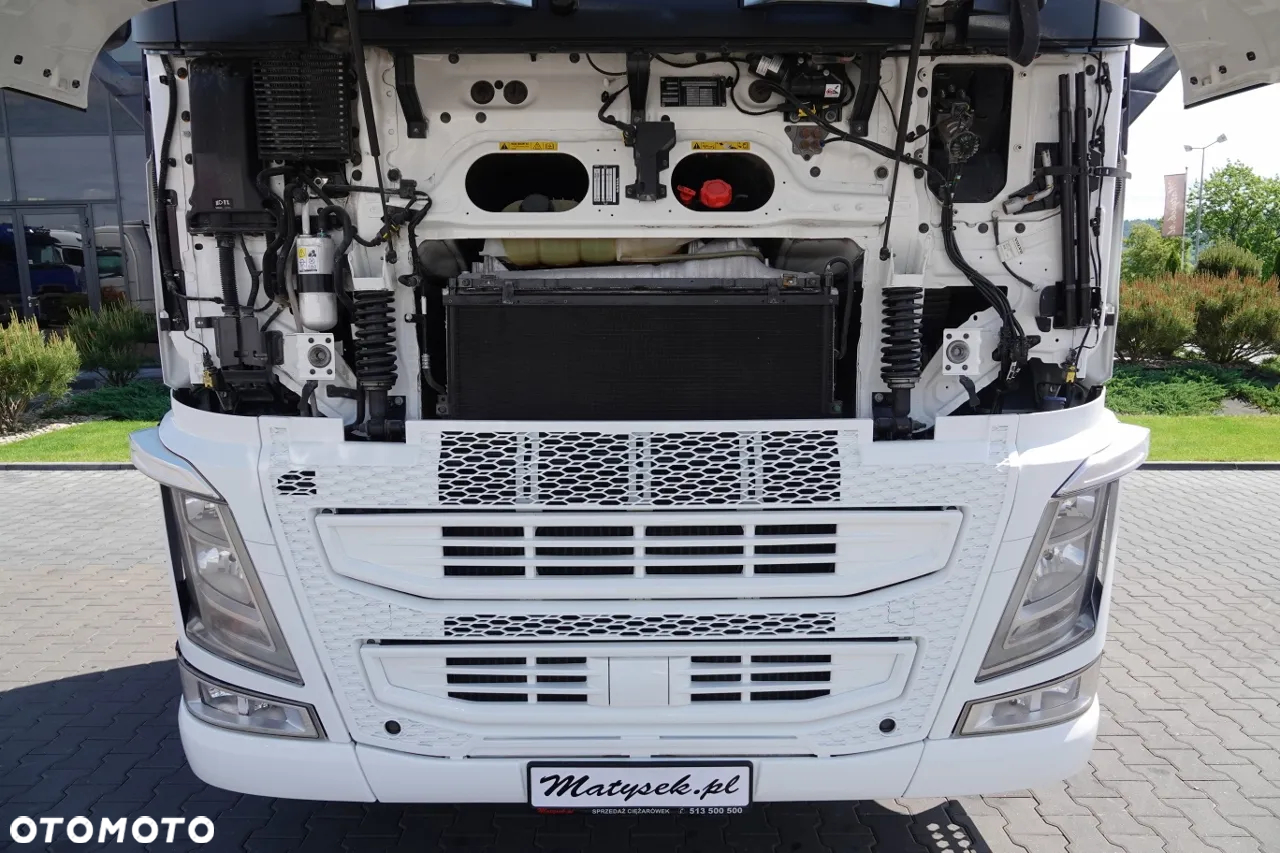 Volvo FH 500 / NISKA KABINA / HYDRAULIKA / PO KONTRAKCIE SERWISOWYM - 36