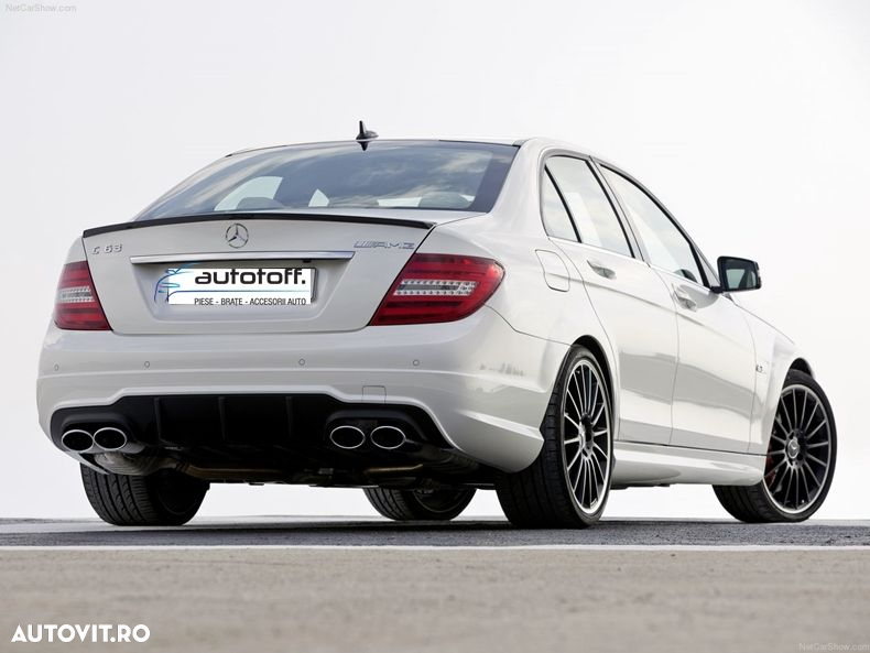 Pachet exterior Mercedes C-Class W204 Facelift (11-14) C63 Design - 10