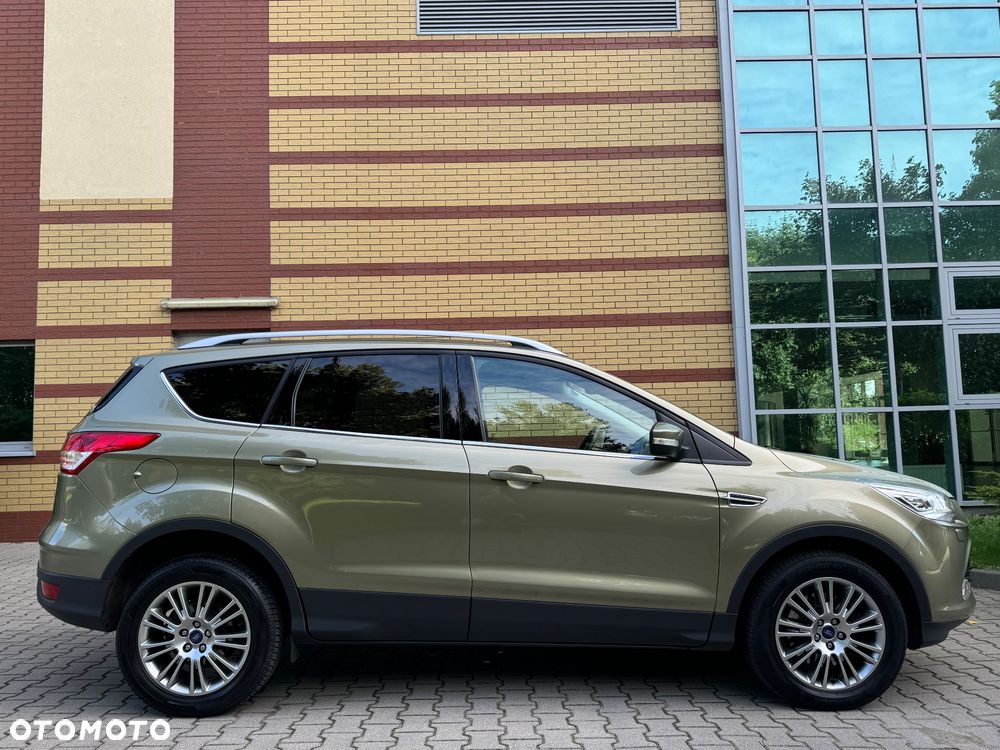 Ford Kuga 2.0 TDCi 4x4 Titanium - 5