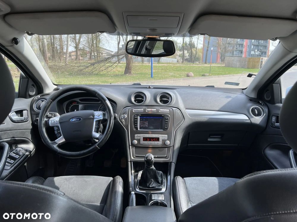 Ford Mondeo 2.0 Titanium - 15