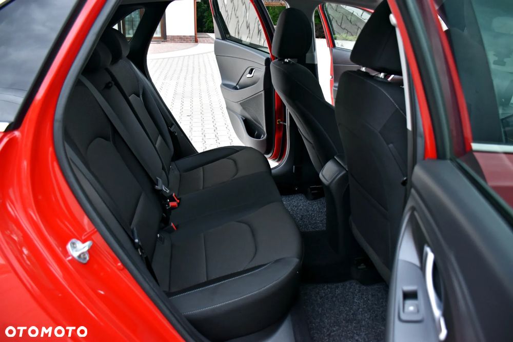 Hyundai i30 1.0 T-GDI Connect & Go - 28