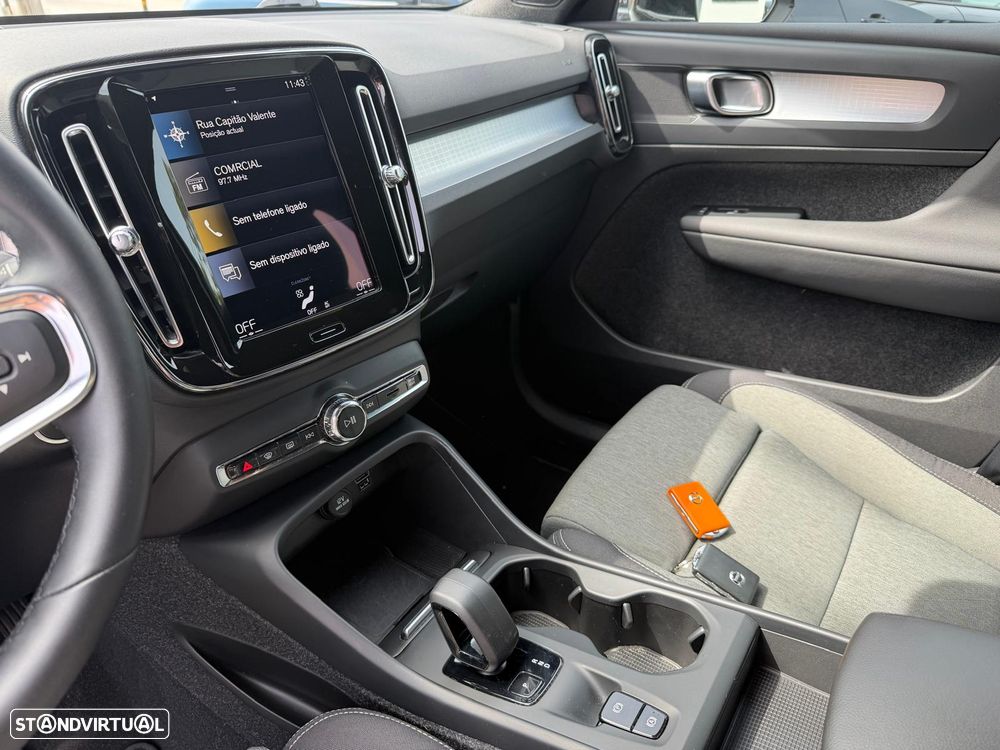 Volvo XC 40 T4 Recharge DKG Inscription Expression - 12