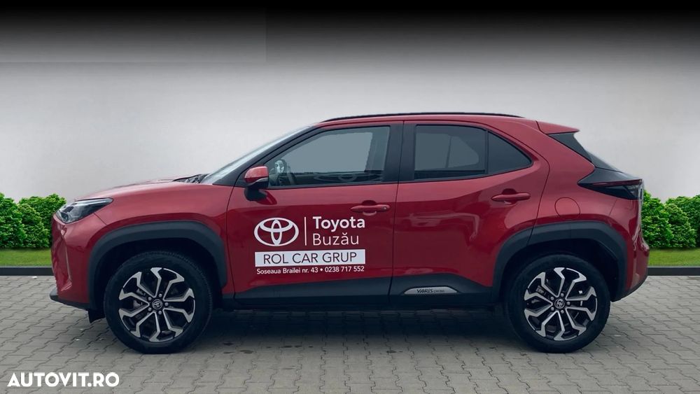 Toyota Yaris Cross 1.5 VVT-i HSD 116 4x2 HEV Dynamic - 2