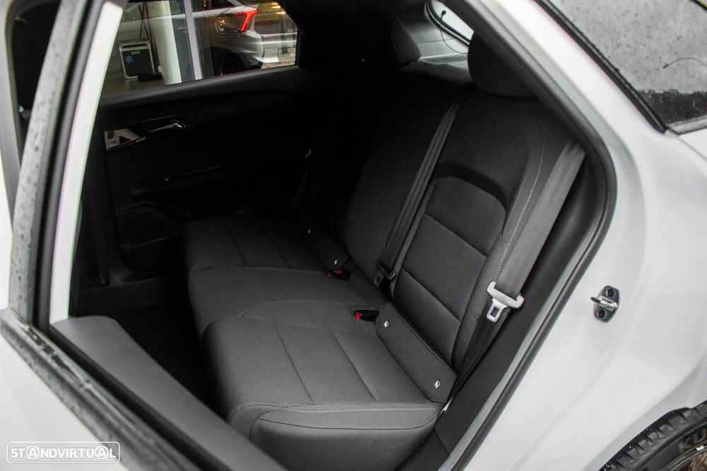 MG MG4 4 Standard - 26